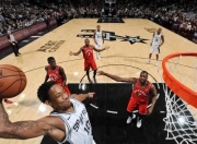 开云足球直播-开拓者客场击败马刺，西部前六位置逐渐稳定的简单介绍