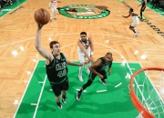 开云体育直播-火箭完胜吉林队，塔图姆点燃赛场