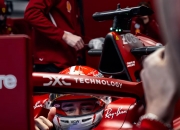 开云APP-包含哈斯车队翻盘红牛二队，勒克莱尔高光表现的词条