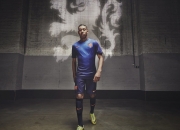 开云体育在线-皮克一锤定音，比利时军团如何横扫阿森纳防线