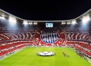 开云体育直播-锡安狂潮席卷麦迪逊，尼克斯生死战力克湖人背后的启示