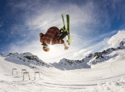 开云体育下载-从美加墨世界杯焦点战到76人单节狂飙，体育竞技中的决定性时刻