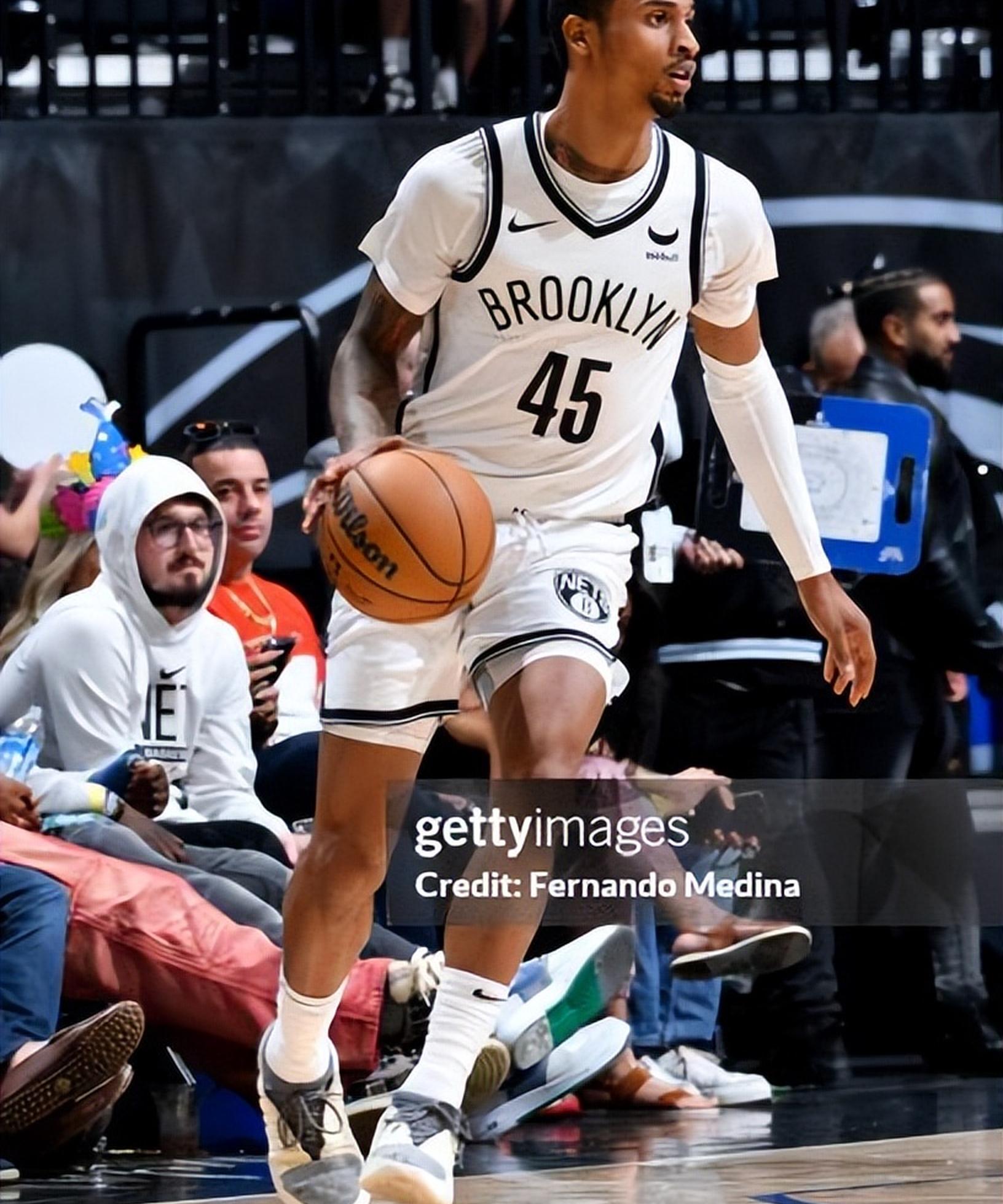 湖人绝杀独行侠,波尔津吉斯绝境逆转的简单介绍 湖人绝杀独行侠,波尔津吉斯绝境逆转的简单介绍