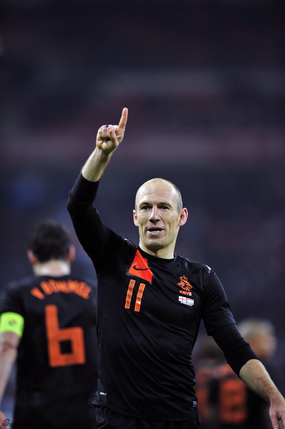 包含加拿大血洗比利时，罗本高光表现的词条