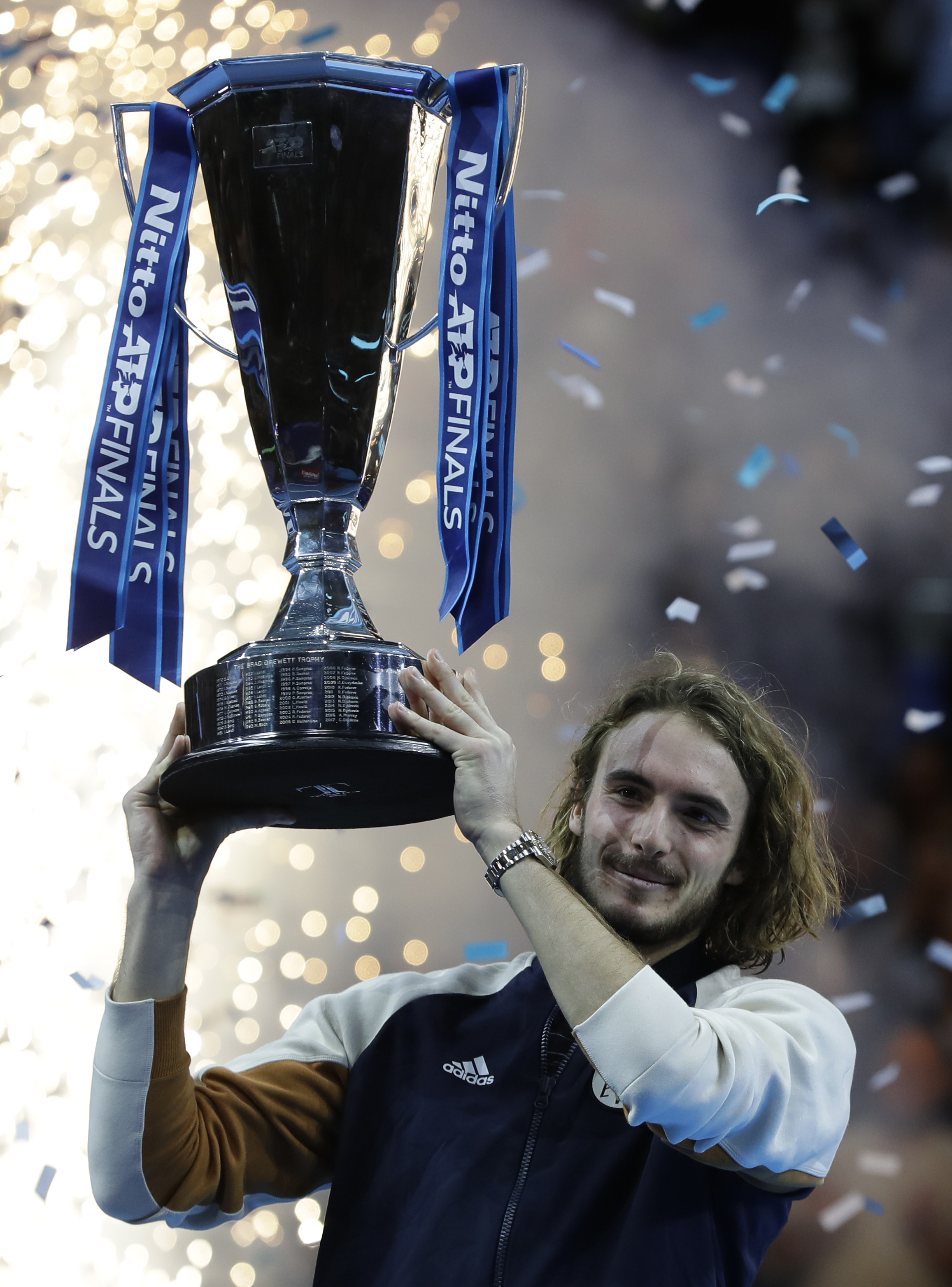 美国网球队轻取欧洲网球队,西西帕斯惊艳世界的简单介绍 美国网球队轻取欧洲网球队,西西帕斯惊艳世界的简单介绍