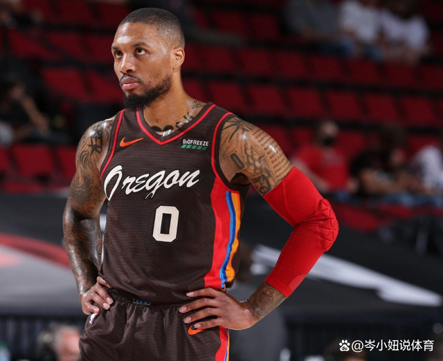 广州队完胜步行者，利拉德点燃赛场