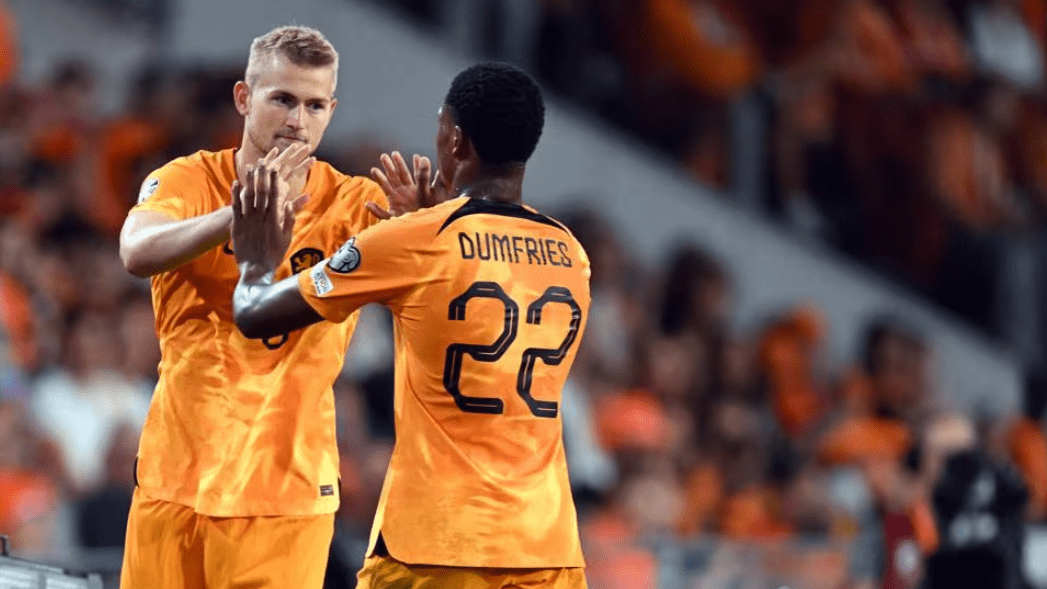 德国国家队在与荷兰队的比赛中获得胜利 德国国家队在与荷兰队的比赛中获得胜利