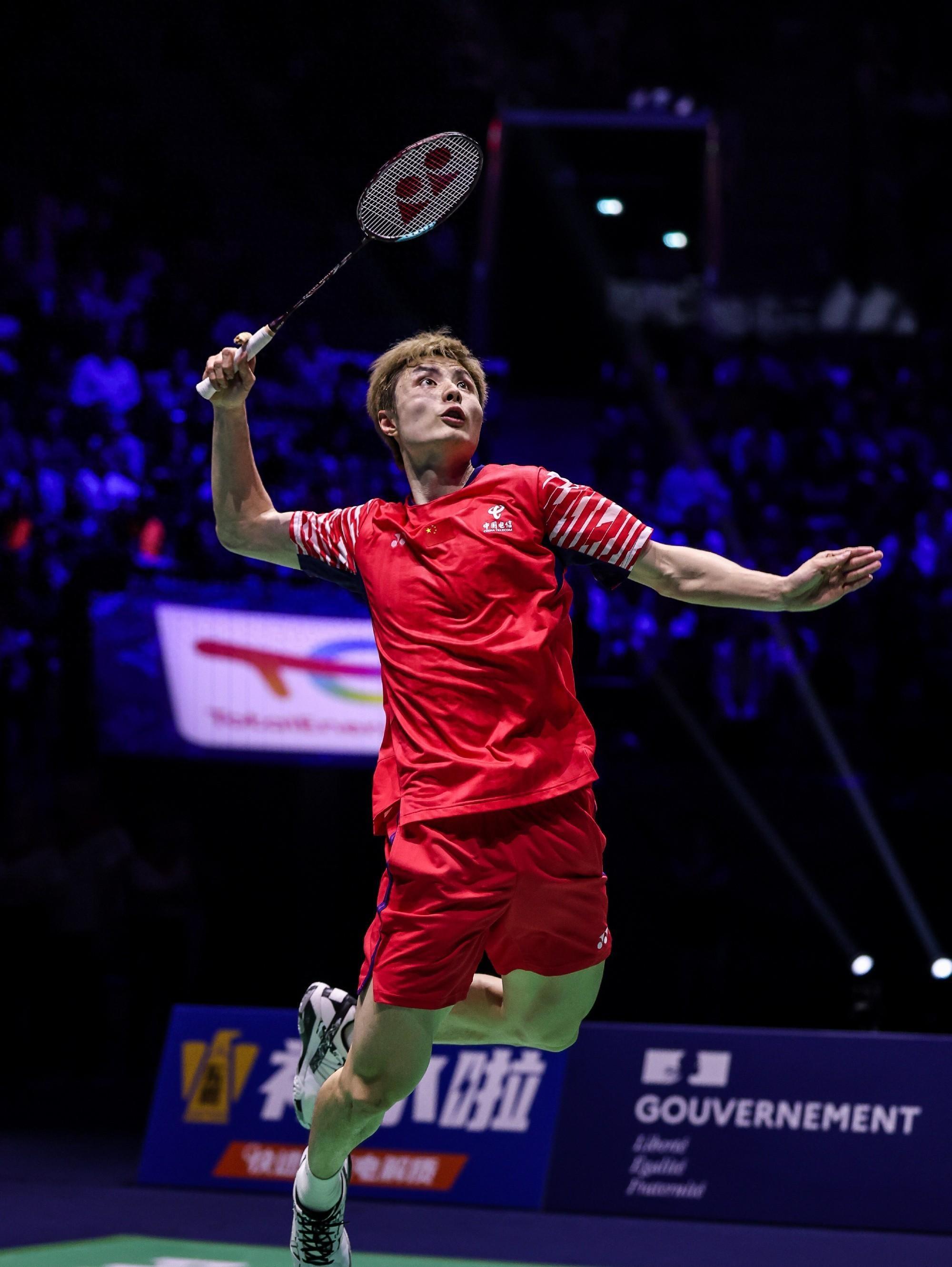 泰国队碾压丹麦队,石宇奇关键制胜 泰国队碾压丹麦队,石宇奇关键制胜