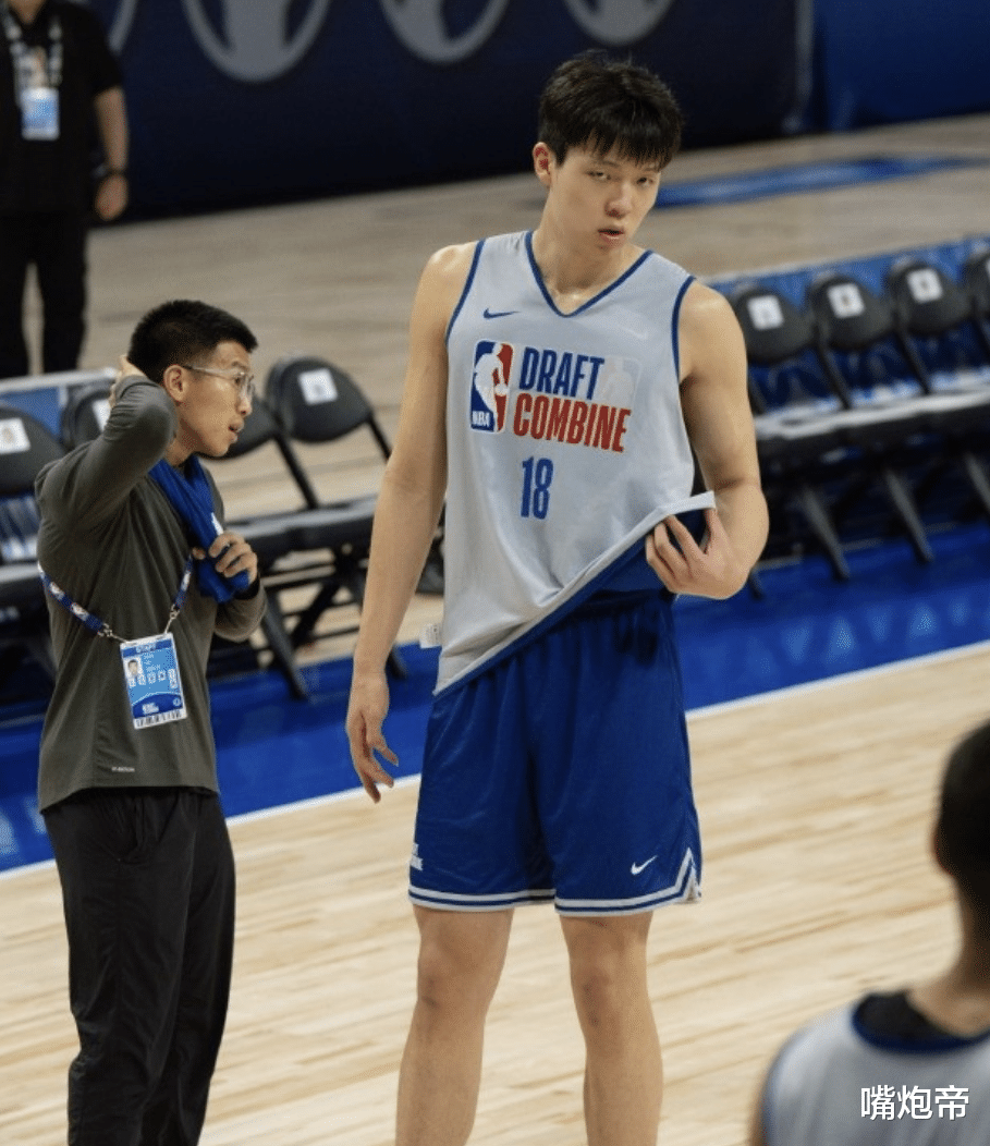 中国男篮碾压勇士B队，波尔津吉斯打破历史纪录