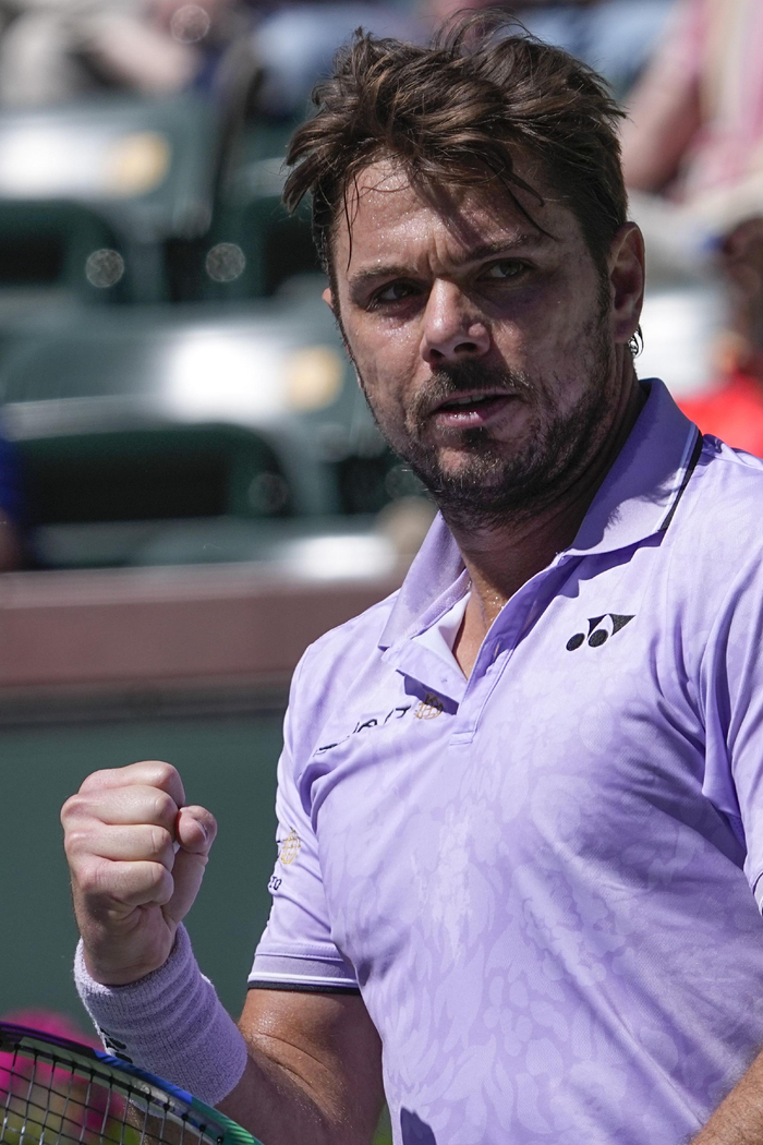 包含日本网球队鏖战西班牙网球队,瓦林卡三分雨点燃全场的词条 包含日本网球队鏖战西班牙网球队,瓦林卡三分雨点燃全场的词条