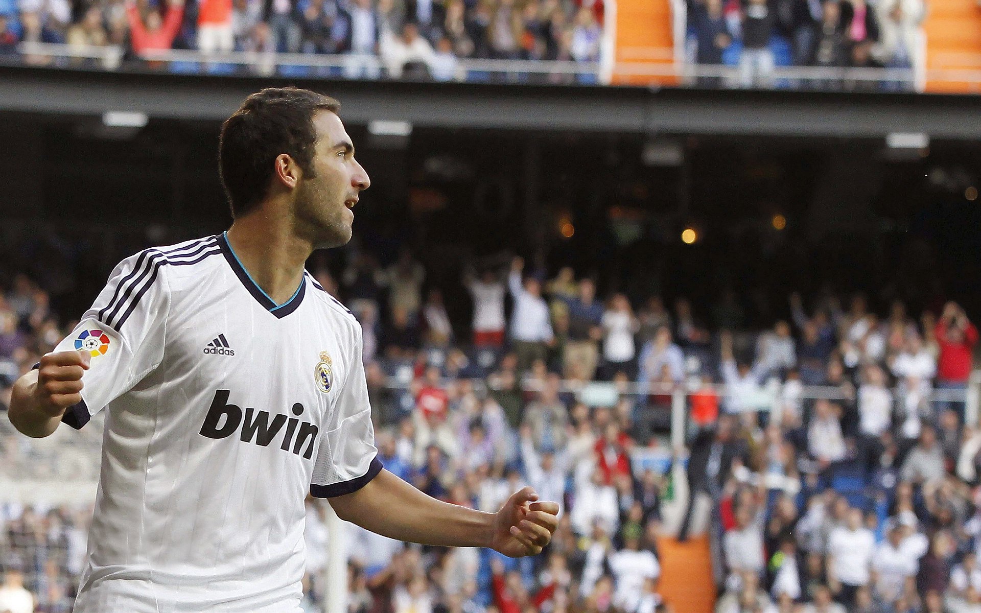 骑士力克湖人,利拉德冠军级表现诠释何为大心脏