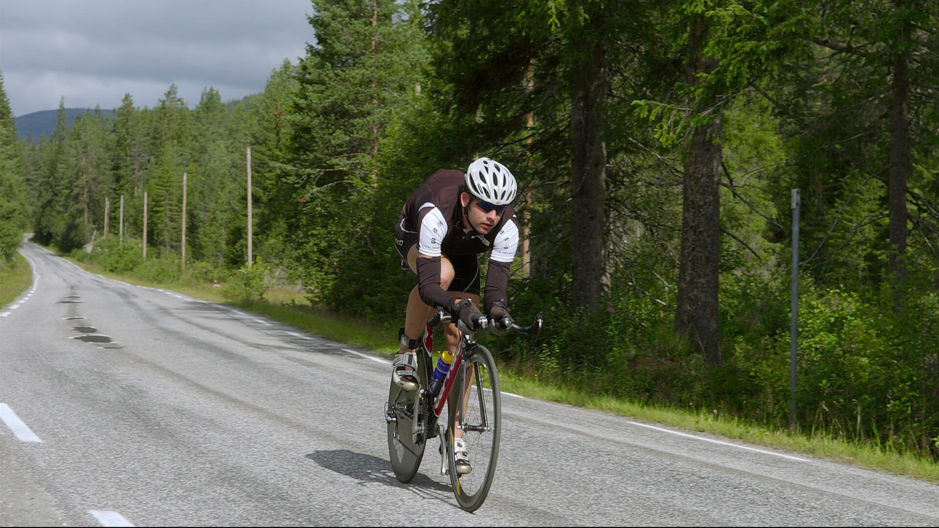 NBA季后赛之夜,穆勒关键节点连续得分,定义传奇的瞬间